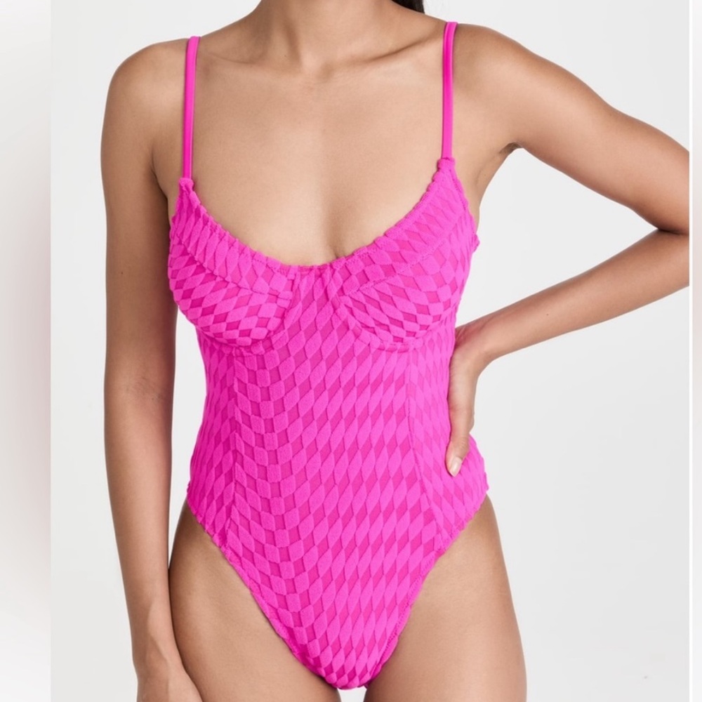 Good American Jacquard Hawaiian Pink Swim Suit